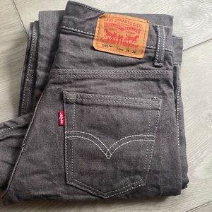Boys gray Levi jeans